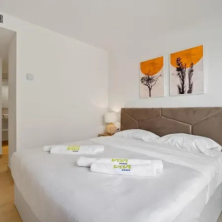 Vivi Homes - Levi Pool, Garden, Gym & *