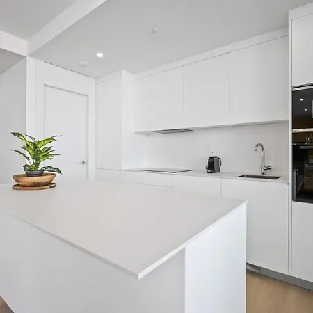 Vivi Homes - Levi Pool, Garden, Gym & Apartment Fuengirola